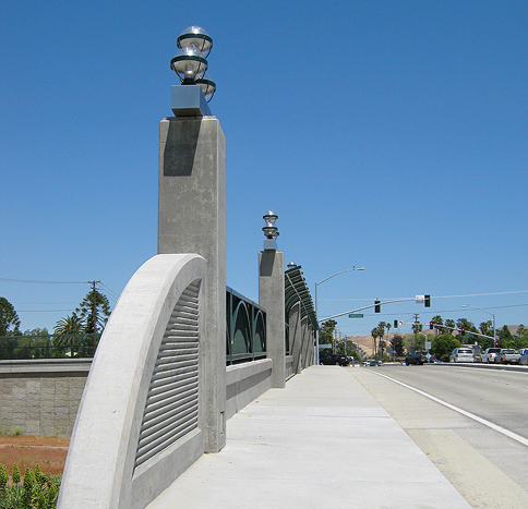 Photo of the architectural features designed for the Washington Boulevard bridge, Fremont Grade Separations Project, City of Fremont, CA