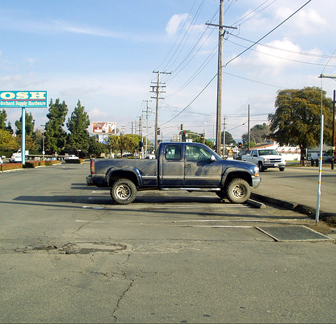Photo of the conditions prior to the Lewelling Boulevard Streetscape Improvement Project, Alameda County, CA